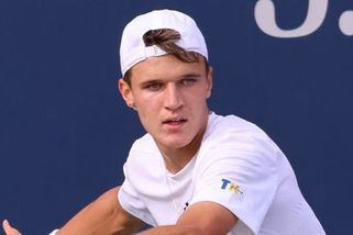 Tenista Jakub Menšík jako nadějný supertalent? V Austrálii měla jeho hra opravdu grády - Médium.cz